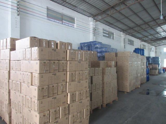 Kit per la cura dei mobili in tessuto Sedile auto Divani in tessuto bianco Pulizzatore Sapone Spray liquido Pulizzatore e deodorante in tessuto 10